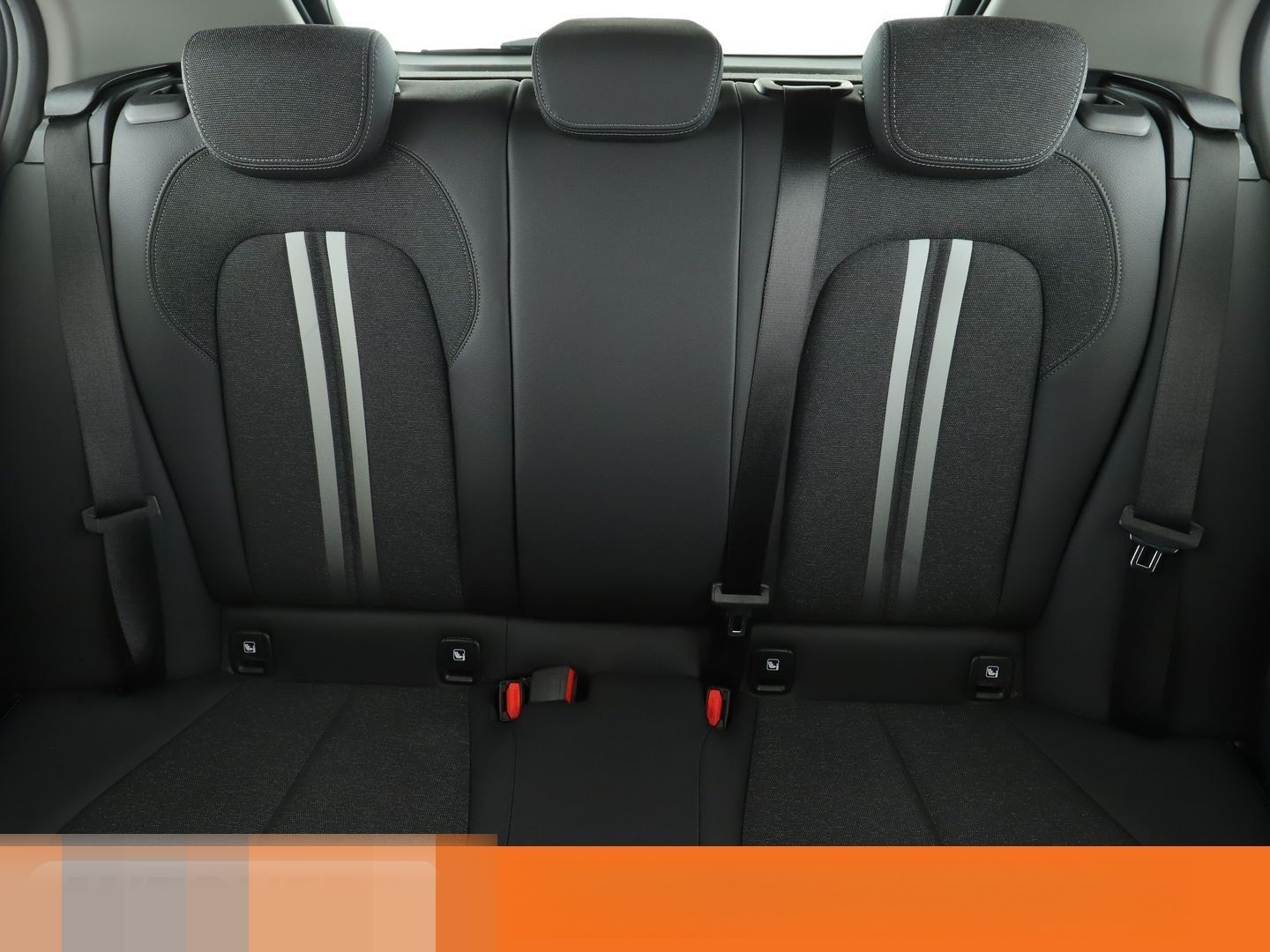 BMW 118i Sport Line Aut.*NAVI*LED*TEMPO*CAM*PDC* foto 16