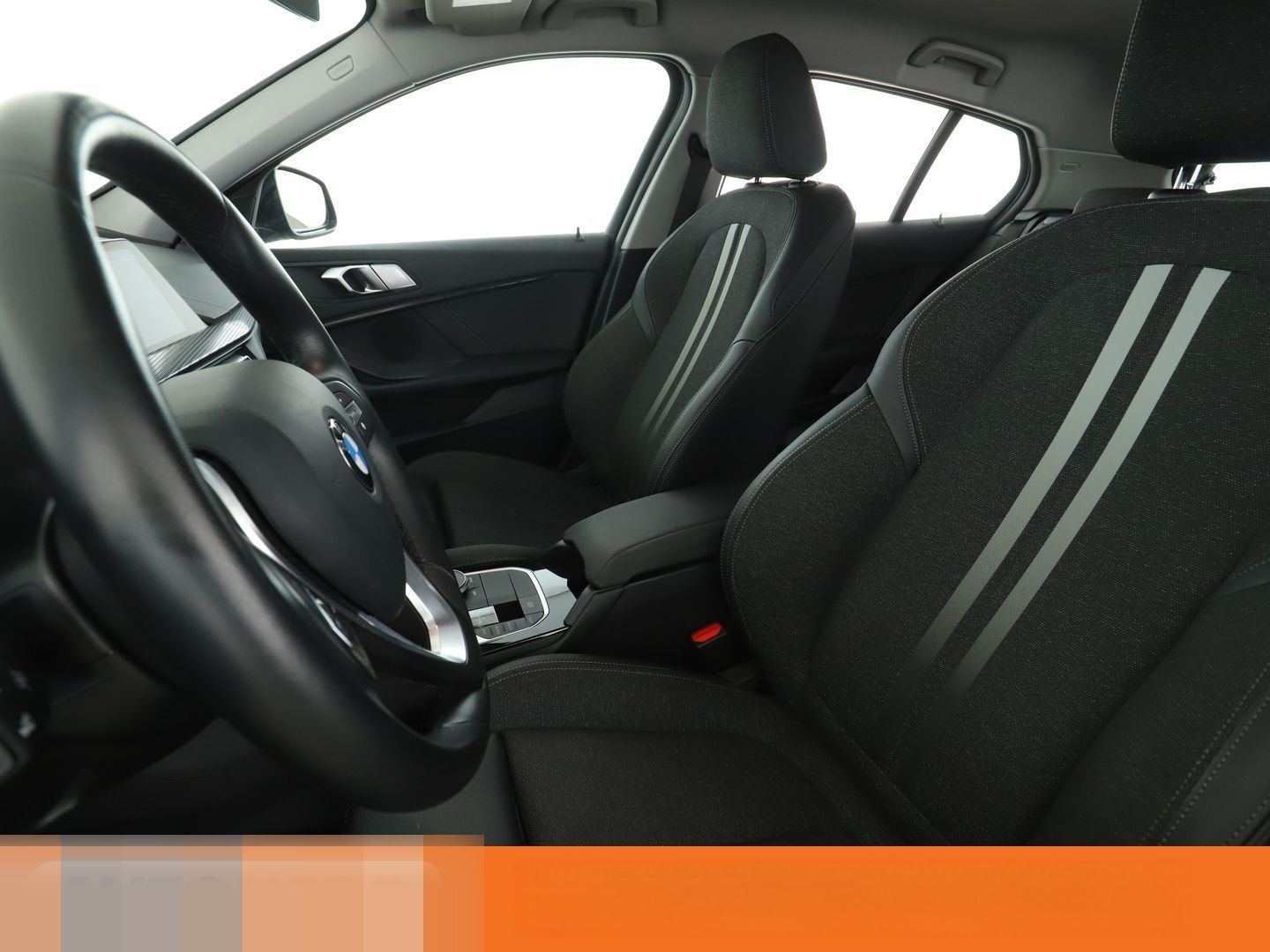 BMW 118i Sport Line Aut.*NAVI*LED*TEMPO*CAM*PDC* foto 10