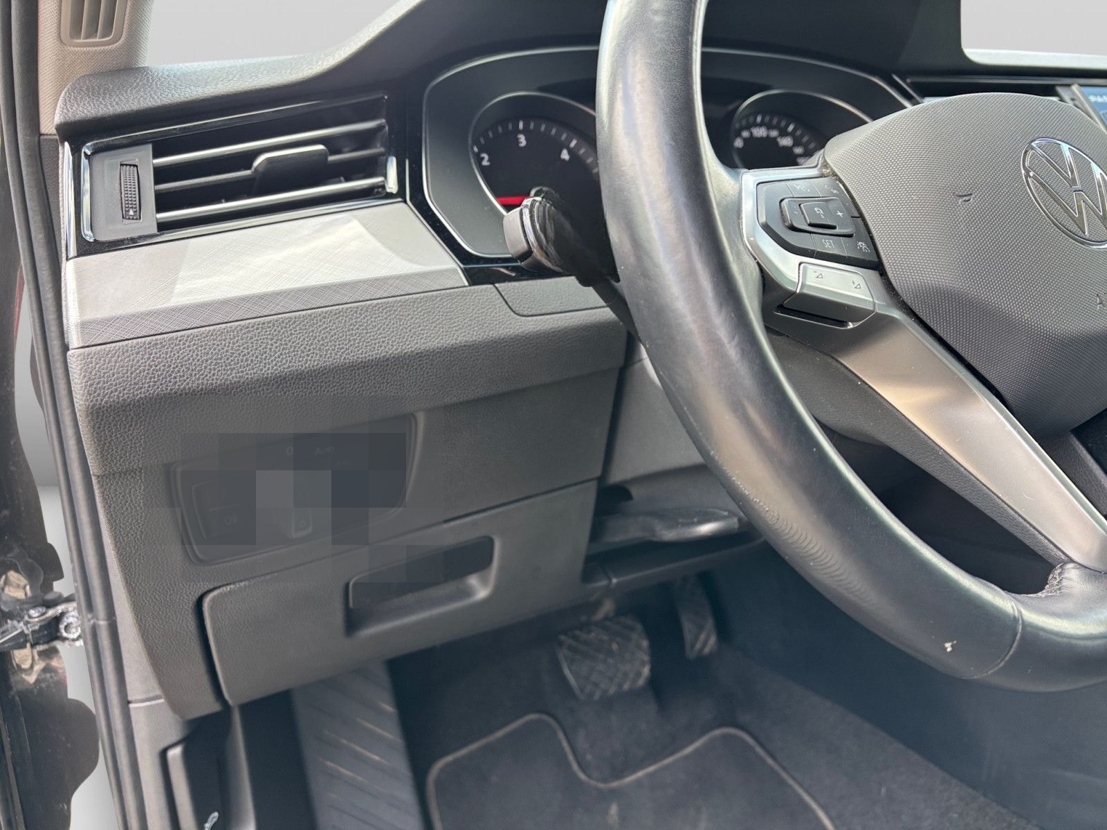 Volkswagen Passat Variant 2.0TDI DSG Business LED AHK CAM foto 13