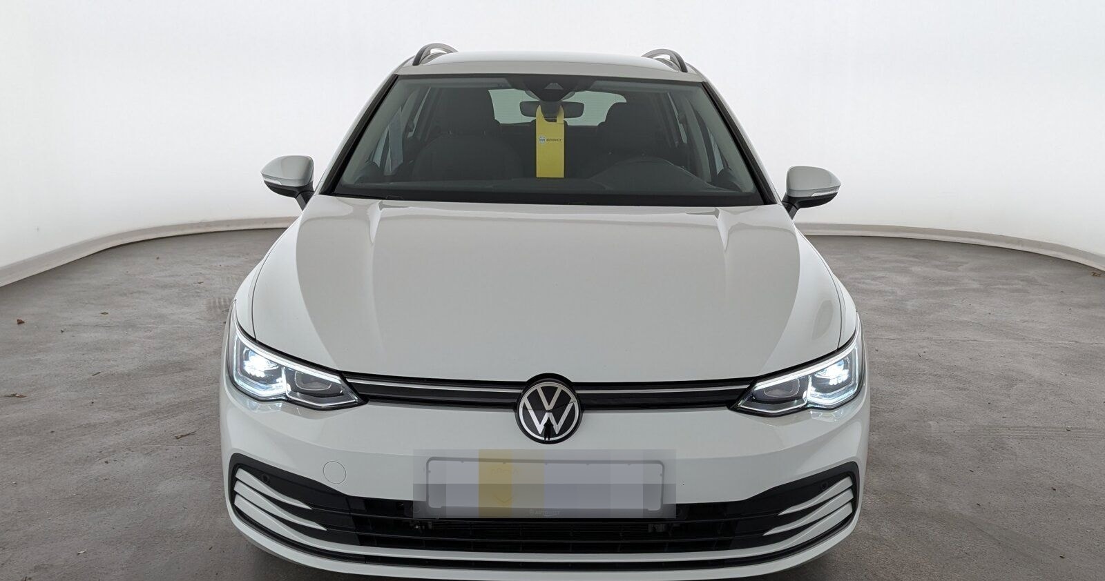 Volkswagen Golf VIII 1.5 TSI Life OPF LED+NAVI+RFK+ACC+SHZ+ foto 2