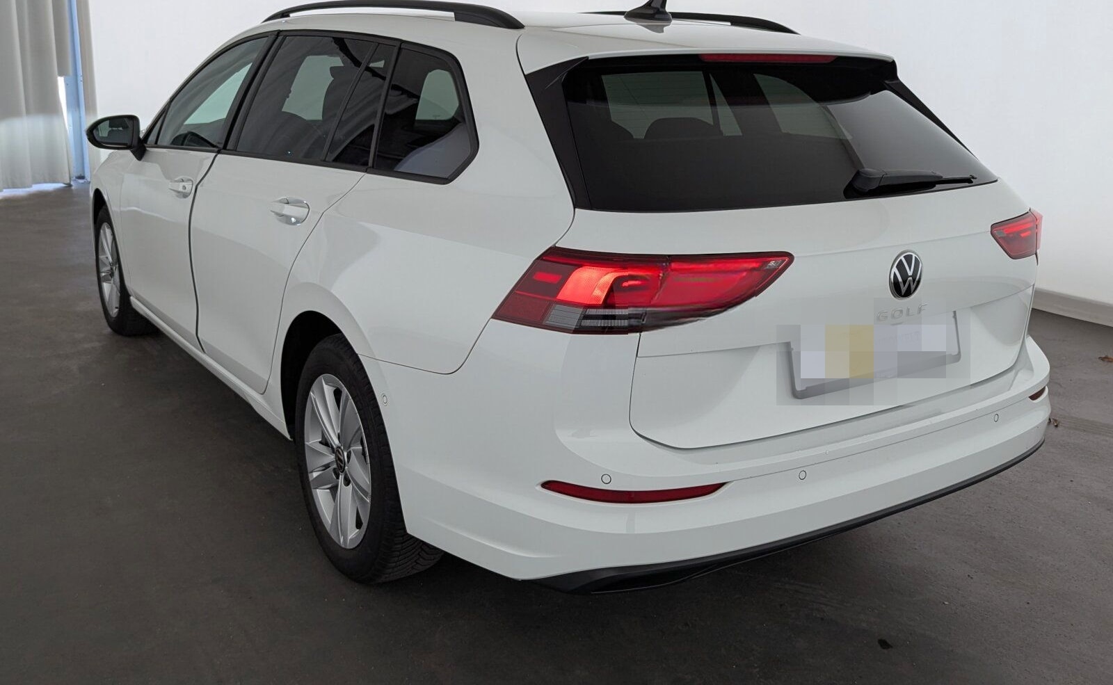 Volkswagen Golf VIII 1.5 TSI Life OPF LED+NAVI+RFK+ACC+SHZ+ foto 9