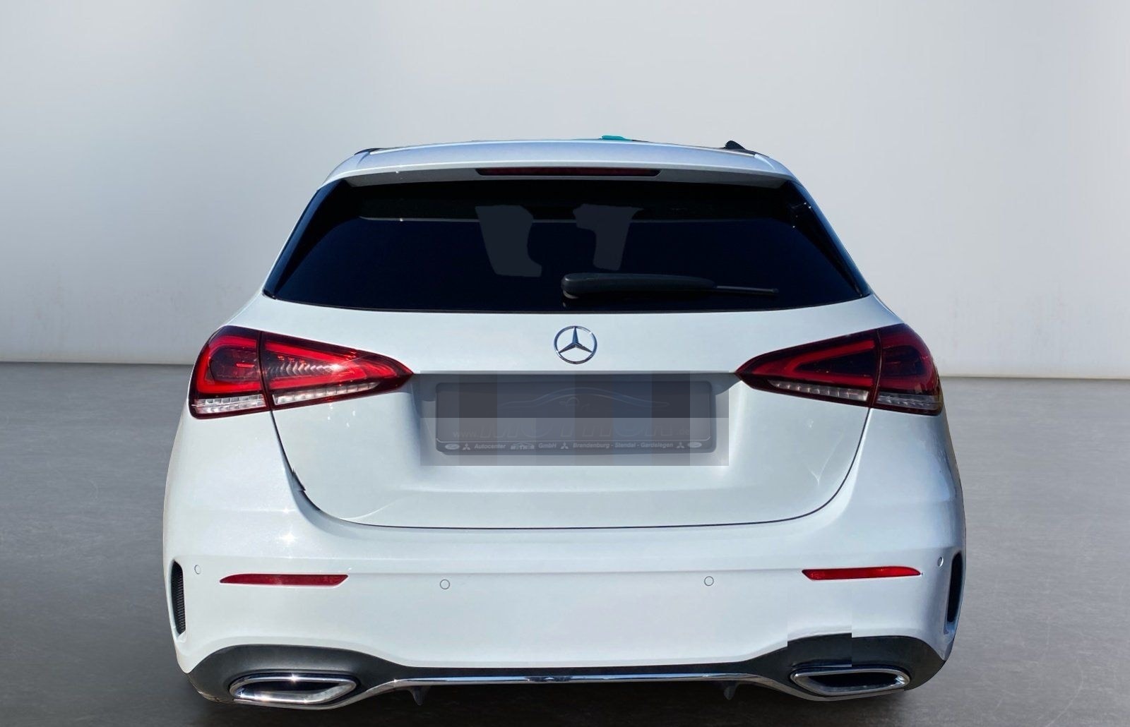 Mercedes-Benz A 180 AMG Line TEMP PDC SHZ KAM NAV KeyLess foto 5