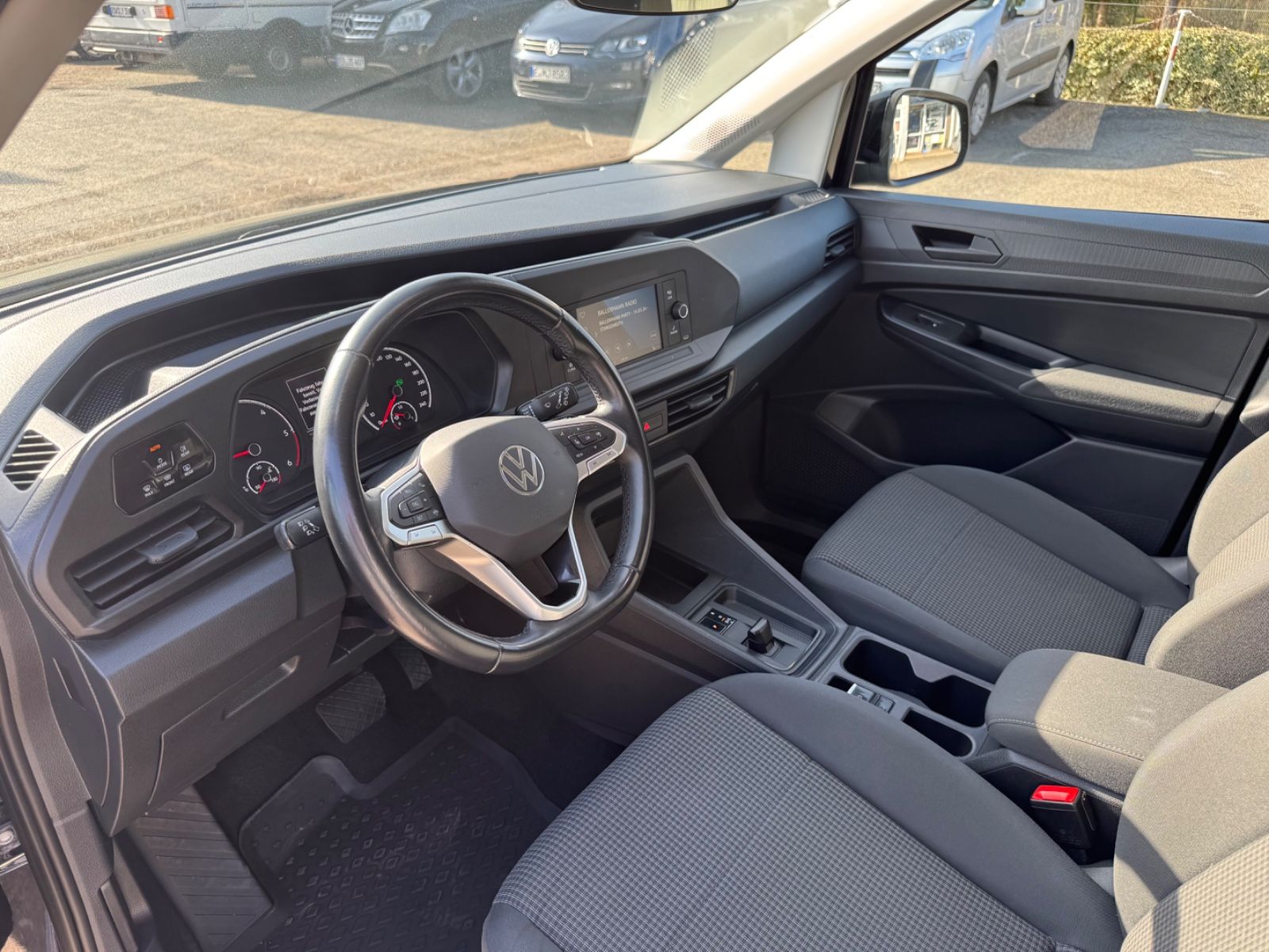 Volkswagen Caddy DSG/Parktronic/Multilenkrad foto 11