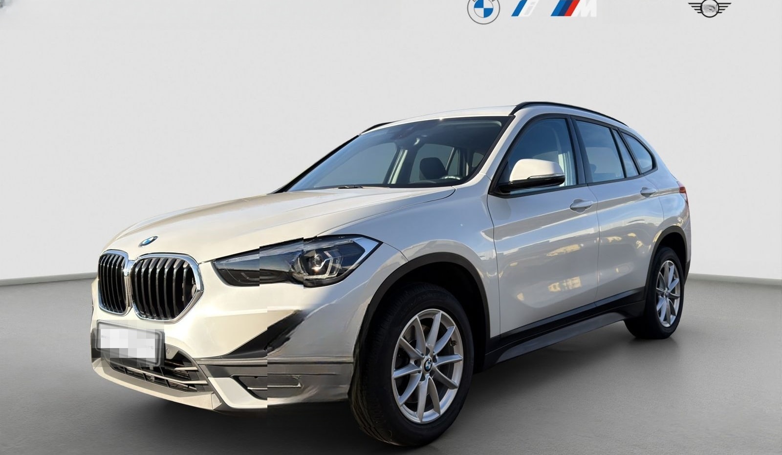 BMW X1 xDrive20d Advantage AHK Navi AUT KeyLess PDC foto 1