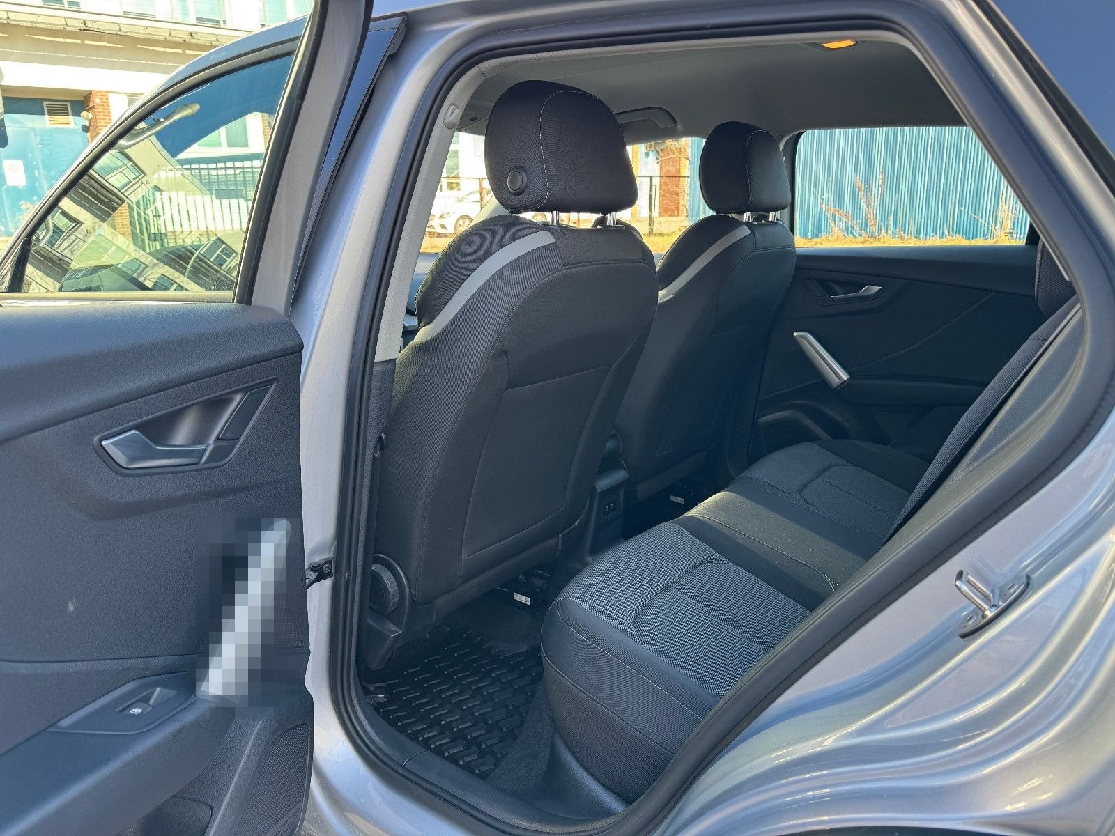 Audi Q2 35 TFSI advanced foto 14