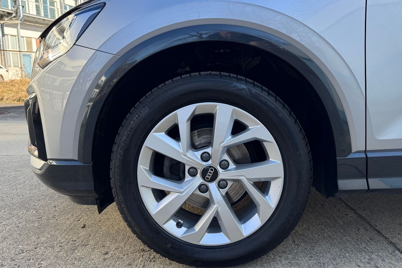 Audi Q2 35 TFSI advanced foto 15