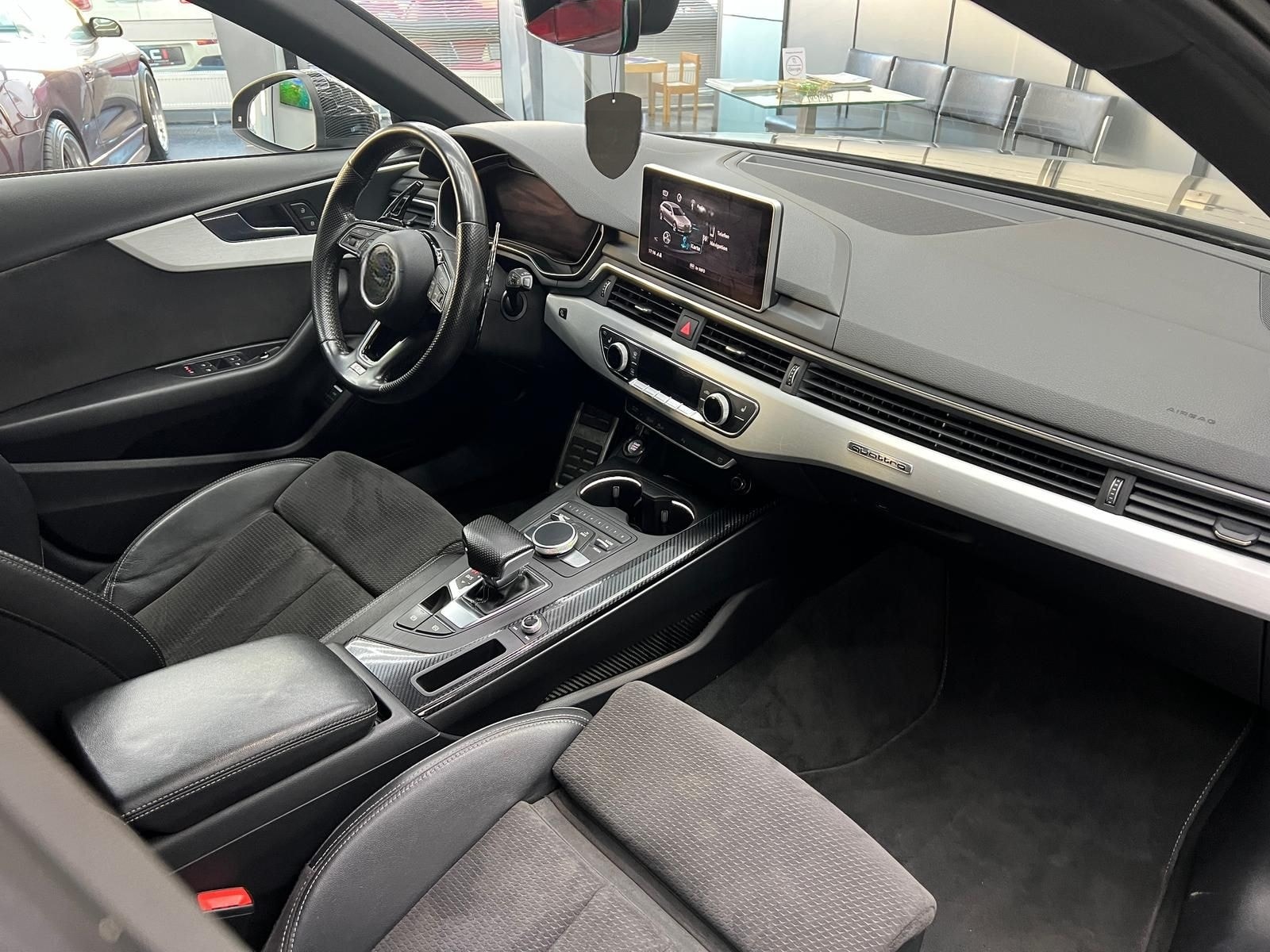 Audi A4 2.0 TDI quattro S-LineSport+,  VirtDispl, AHK foto 21