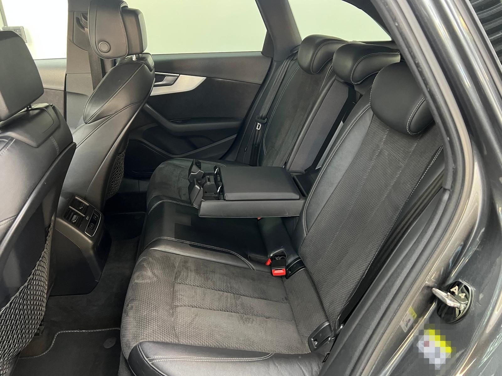 Audi A4 2.0 TDI quattro S-LineSport+,  VirtDispl, AHK foto 25