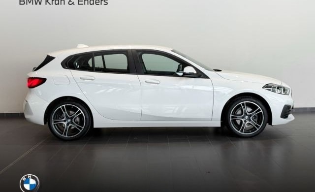 BMW 118 i LED+SHZ+PDC+Temp+Apple CarPlay+18 Zoll LM foto 2