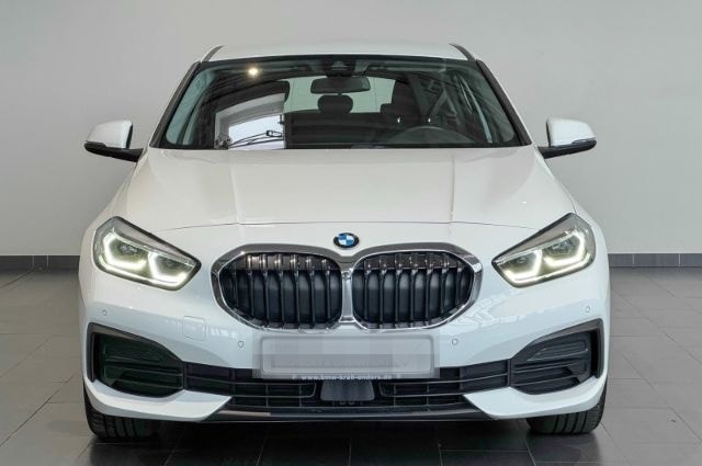 BMW 118 i LED+SHZ+PDC+Temp+Apple CarPlay+18 Zoll LM foto 4