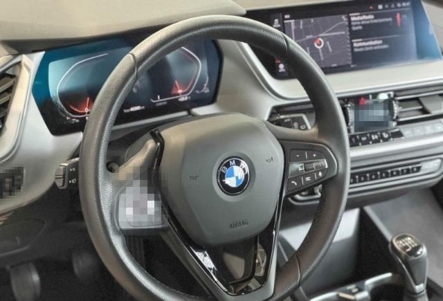 BMW 118 i LED+SHZ+PDC+Temp+Apple CarPlay+18 Zoll LM foto 9