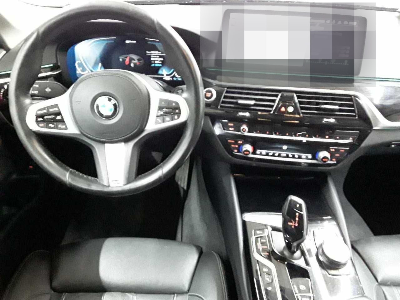 BMW 530e Touring Aut. AHK PANO LED KAMERA foto 7