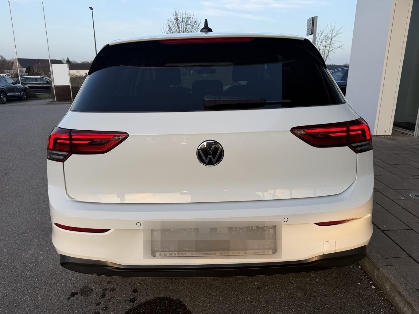 Volkswagen Golf 1.5 TSI Life APP-CONNECT+AHK+ACTIVE-INFO+LE foto 4