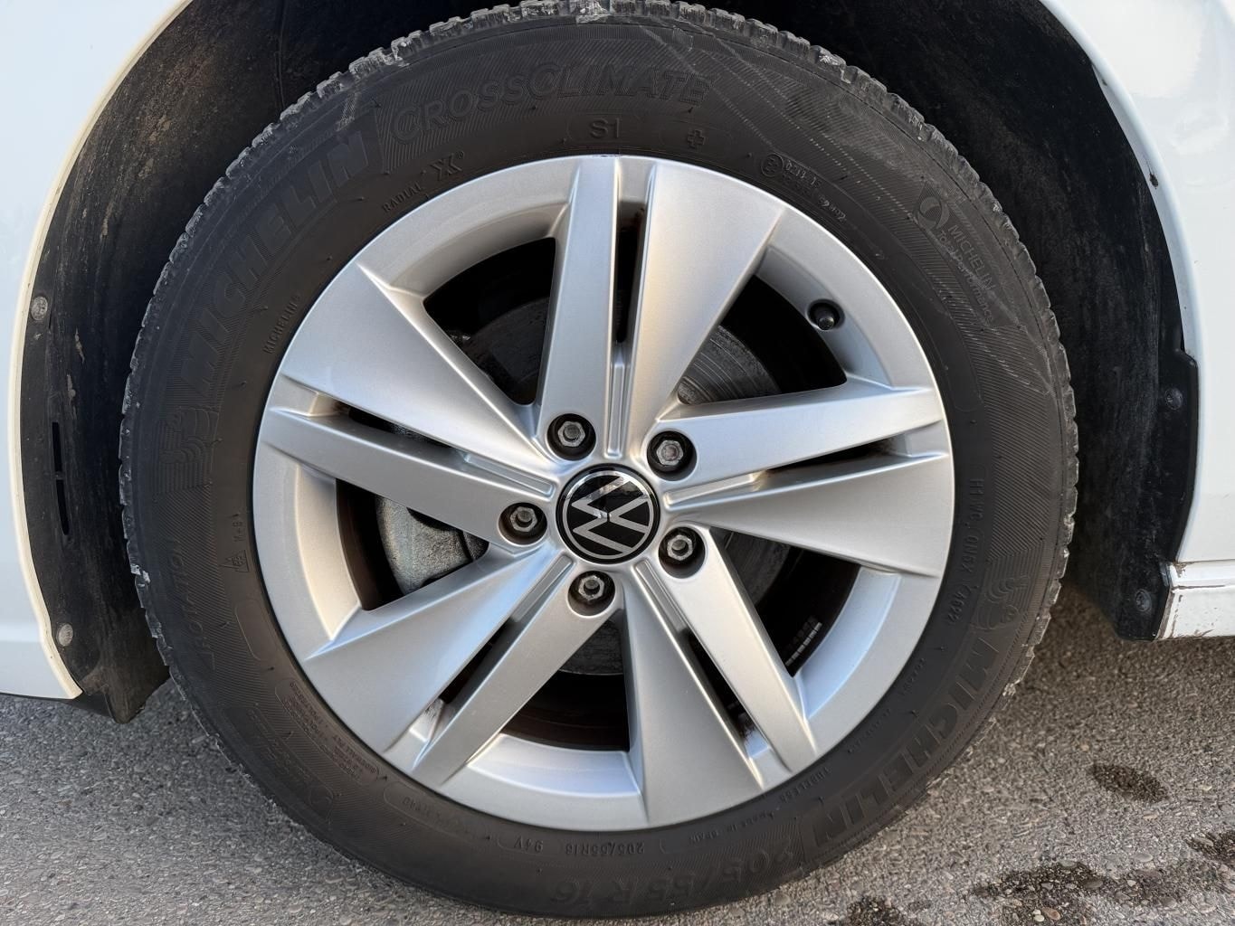 Volkswagen Golf 1.5 TSI Life APP-CONNECT+AHK+ACTIVE-INFO+LE foto 8