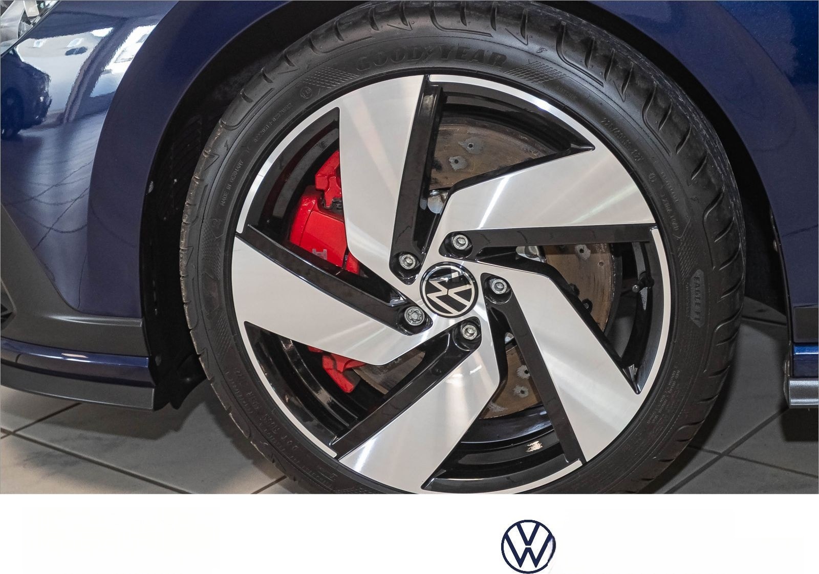 Volkswagen Golf VIII GTI Clubsport 2.0TSI DSG Navi LED ACC foto 5