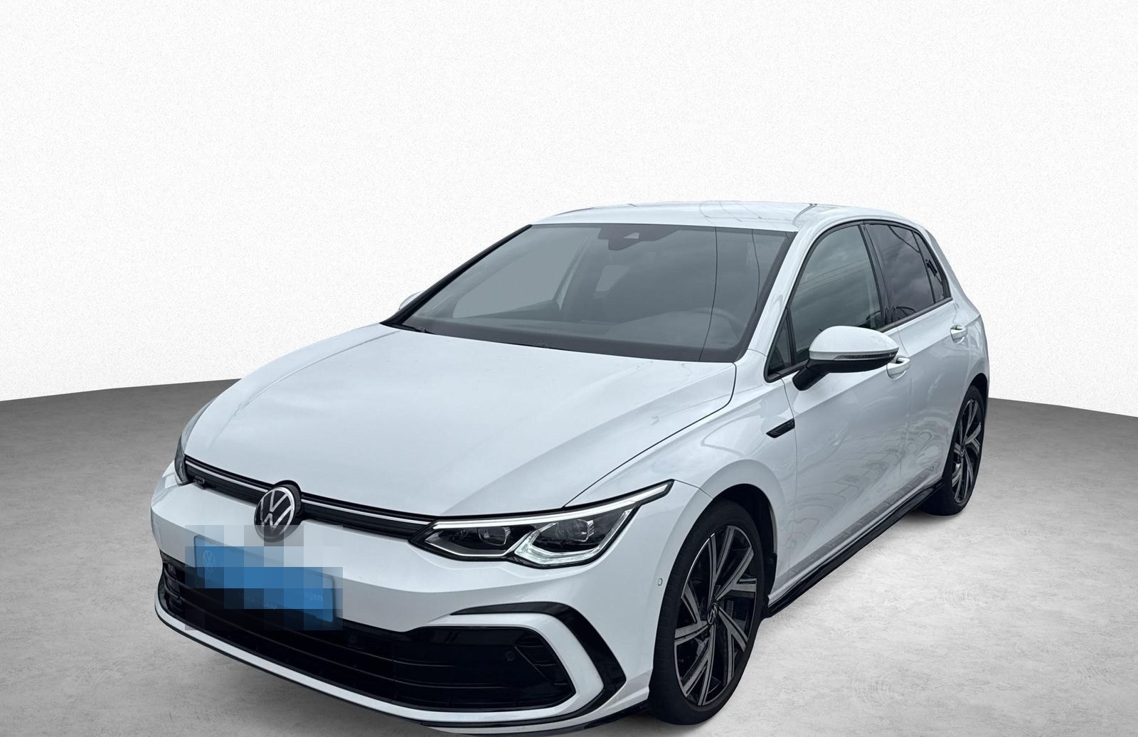 Volkswagen Golf VIII R-Line 1.5 TSI NAVI ACC LED HARMAN KAR foto 16