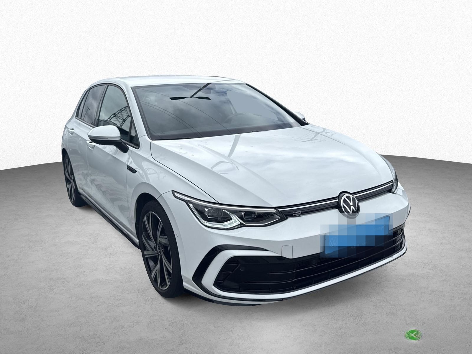 Volkswagen Golf VIII R-Line 1.5 TSI NAVI ACC LED HARMAN KAR foto 3