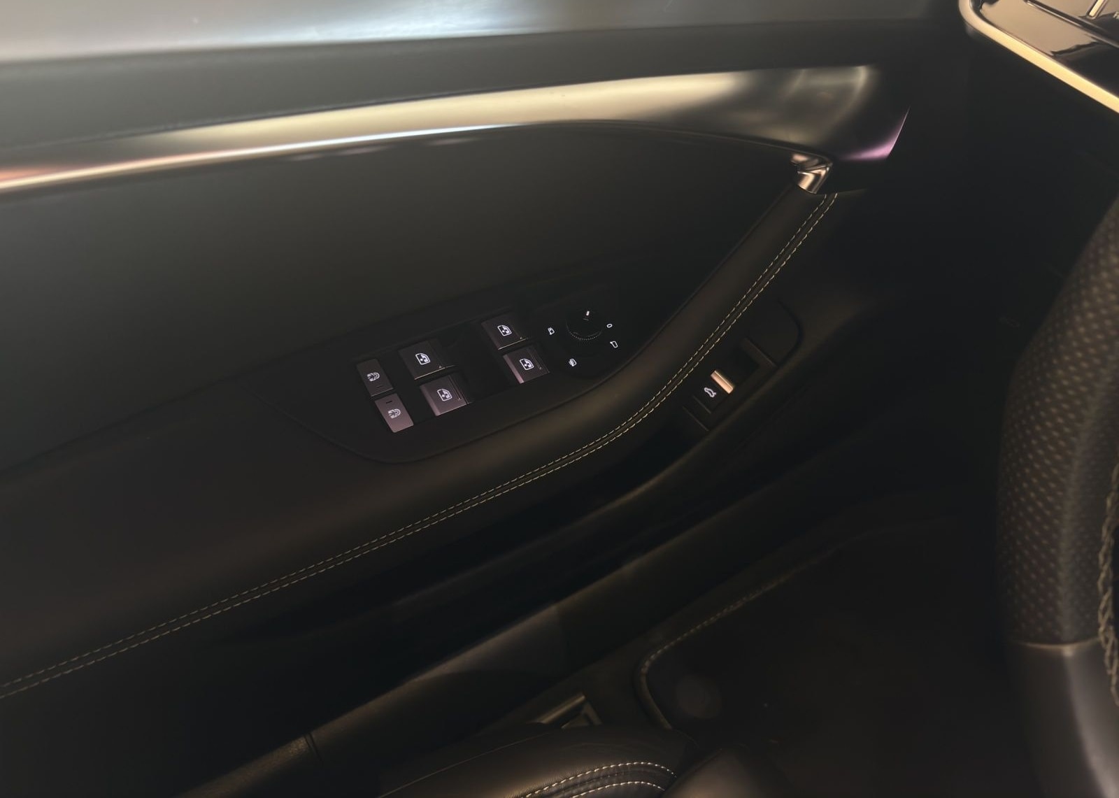 Audi A6 sport 40 TDI S Line Sportpaket NaviPlus Sitzh foto 13