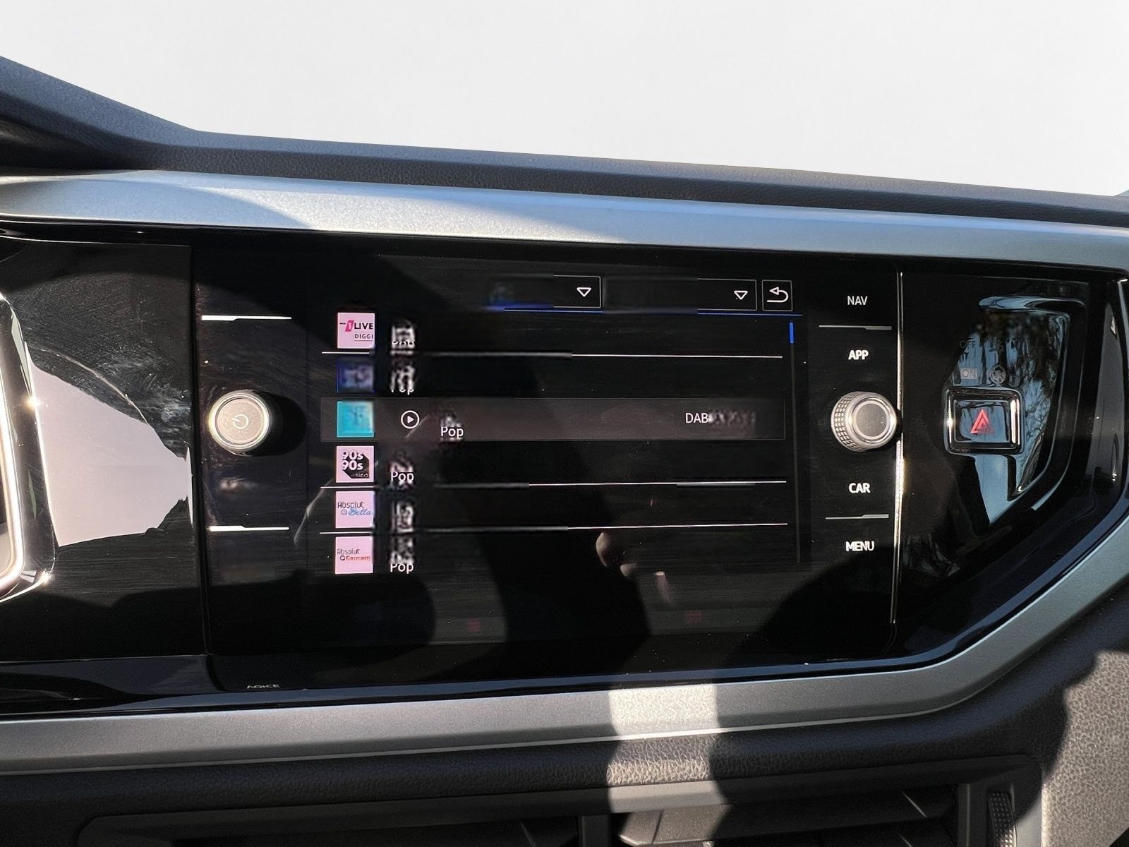 Volkswagen Taigo 1.0 TSI GOAL LED DAB+ NAVI CLIMA LM16 foto 16