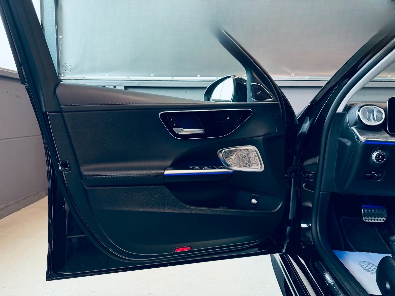 Mercedes-Benz C 300d 4Matic AMG-Line Night 360/DIGI/DISTR/BURM foto 11