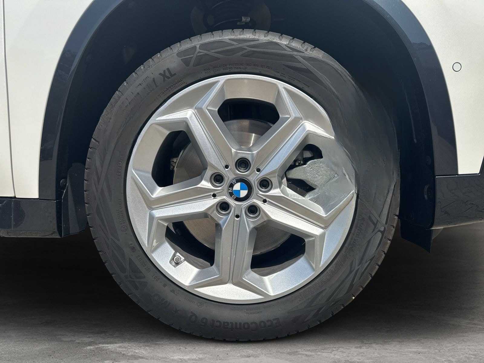 BMW X1 sDrive20i xLine*HiFi H&K*AHK*Pano*Memory*Komf foto 17