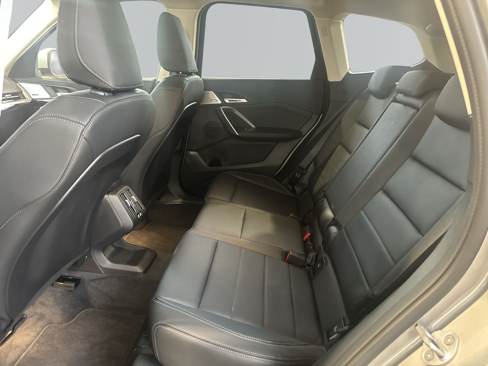 BMW X1 sDrive20i xLine*AHK*HK HiFi*DAB*Adapt. LED*Pa foto 9