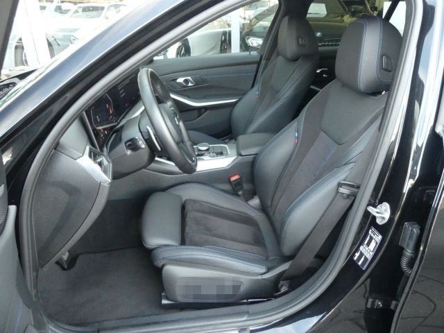 BMW 318 i Tour M Sportp. AHK°ACC*18"-Ad.LED°el.Sitze foto 8