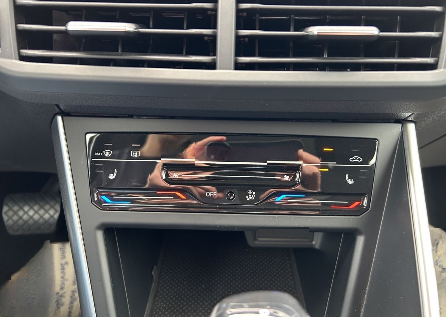 Volkswagen Taigo 1.0 TSI ''X-tra'' DSG (LED/ACC/Totwinkelas foto 24