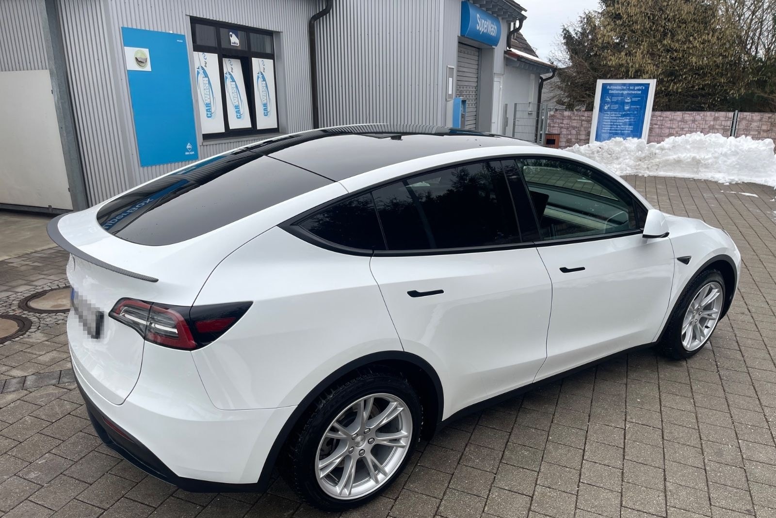 Tesla Model Y Basis RWD, top Fahrzeug, inkl.Mwst. foto 5