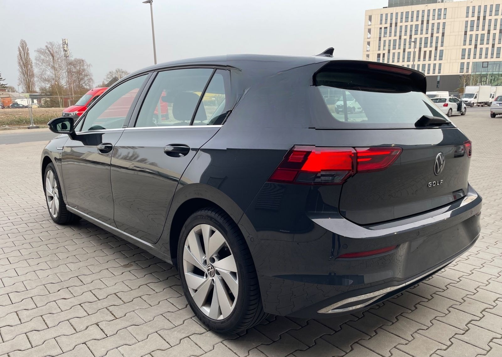 Volkswagen Golf VIII 8 Style Limo. LED KAMERA ACC KLIMA foto 5