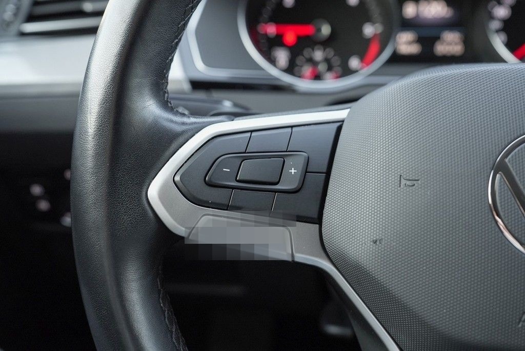 Volkswagen Passat Variant 2,0 TDI DSG,LED,Kamera,Navi Stand foto 17