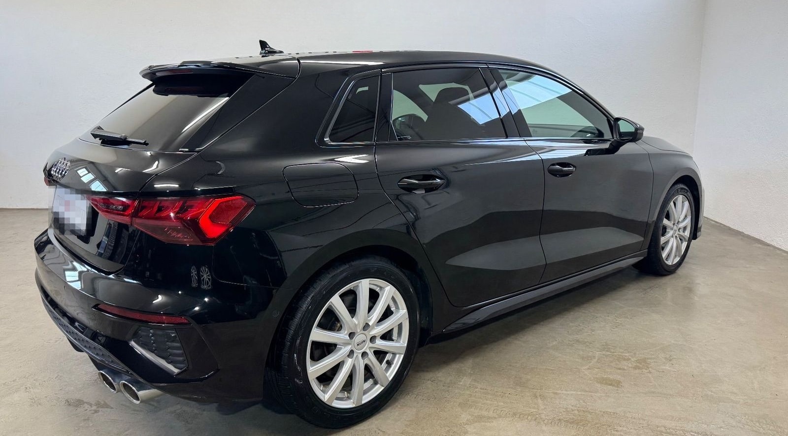 Audi S3 2.0 TFSI quattro Matrix|PanoSD|B&O| 19" foto 6