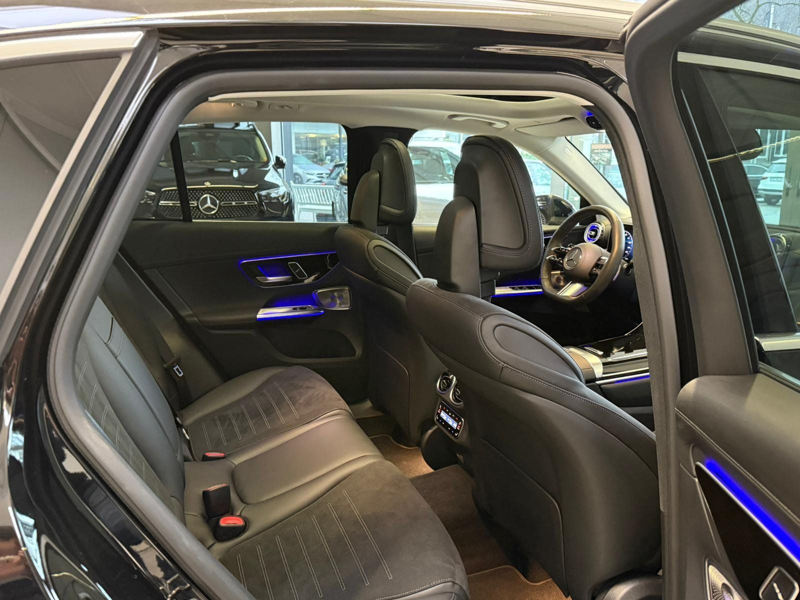 Mercedes-Benz GLC 300 de 4M AMG DISTR+AHK+BURM+PANO+HUD+MEMORY foto 18