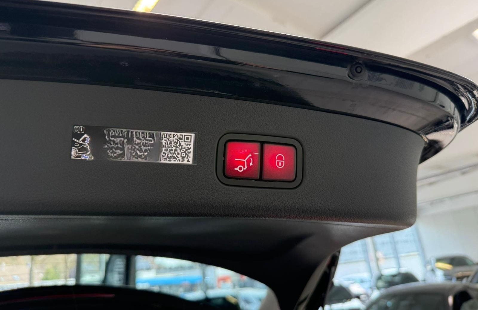 Mercedes-Benz GLC 300 de 4M AMG DISTR+AHK+BURM+PANO+HUD+MEMORY foto 8