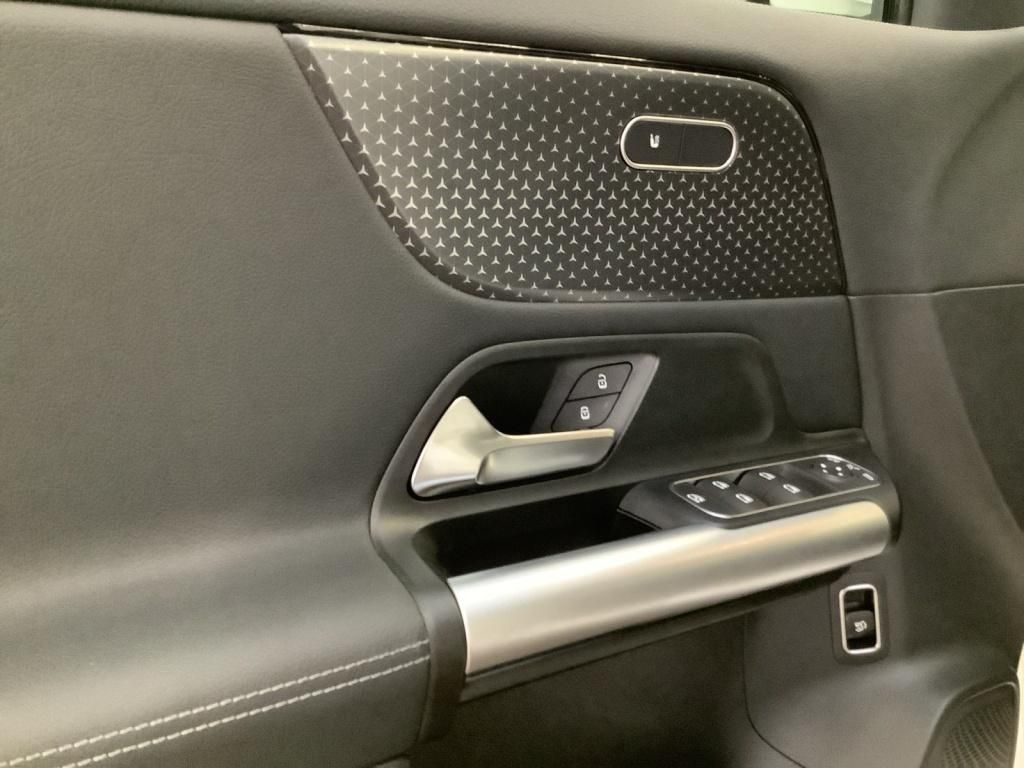 Mercedes-Benz GLA 200 d 4M Progressive/Off-Road/LED/Kamera/ foto 9