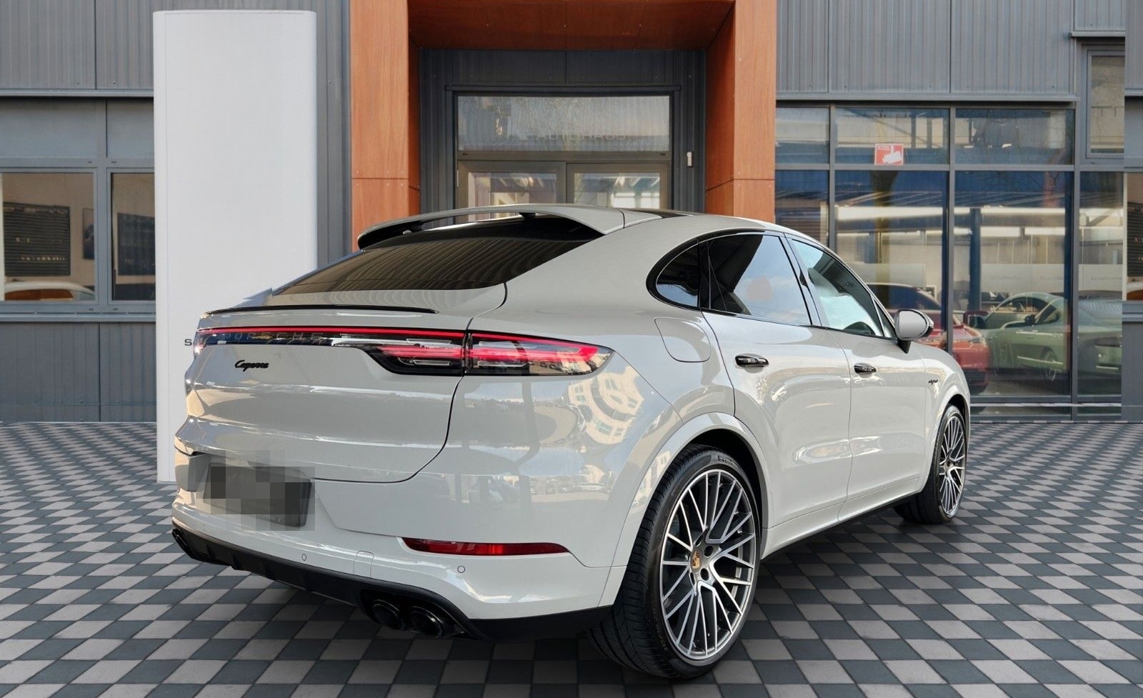 Porsche Cayenne E-Hyb. Coupe PLATINUM Ed. SPORT DESIGN! foto 20