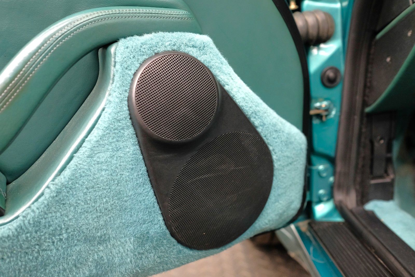 Porsche 993 Carrera/SONDERLACK/HISTORIE/18ZOLL foto 22