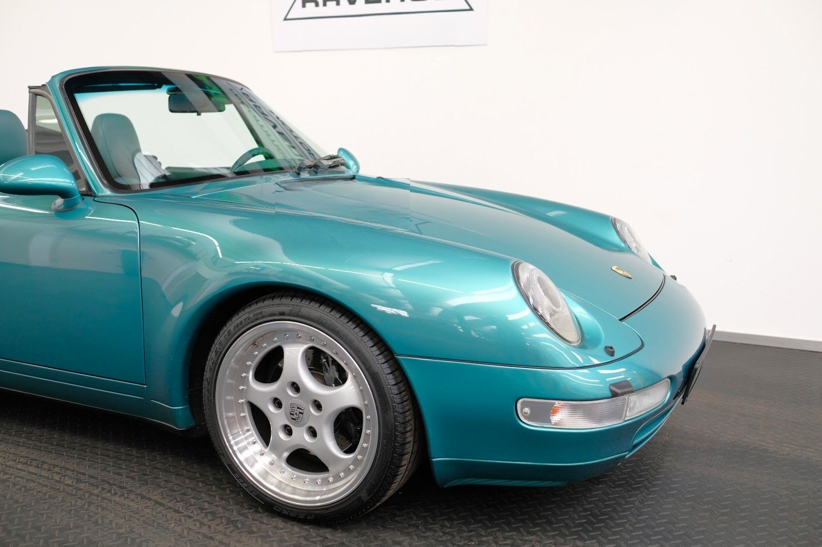 Porsche 993 Carrera/SONDERLACK/HISTORIE/18ZOLL foto 4
