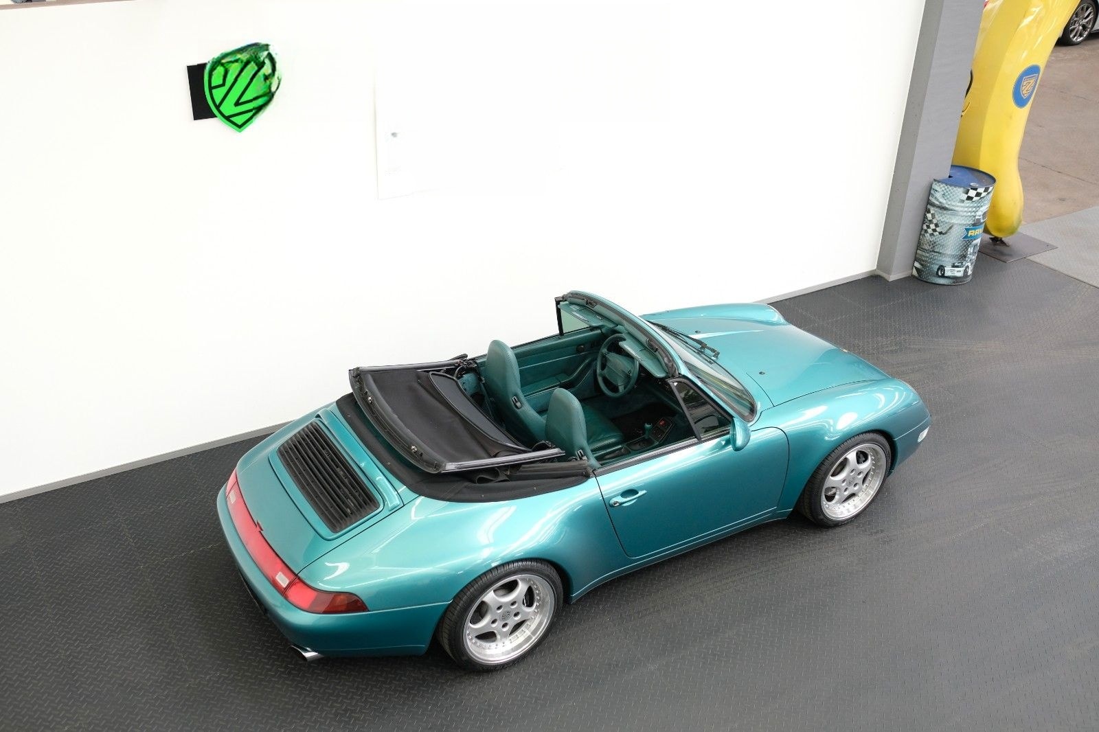 Porsche 993 Carrera/SONDERLACK/HISTORIE/18ZOLL foto 6