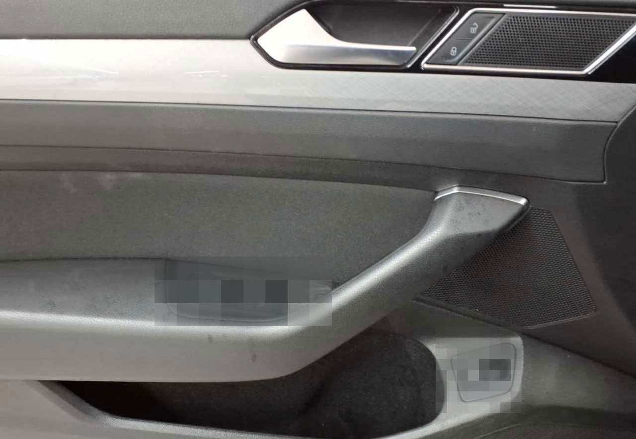 Volkswagen Passat Variant 2.0 TDI Aut. AHK LED NAV foto 5