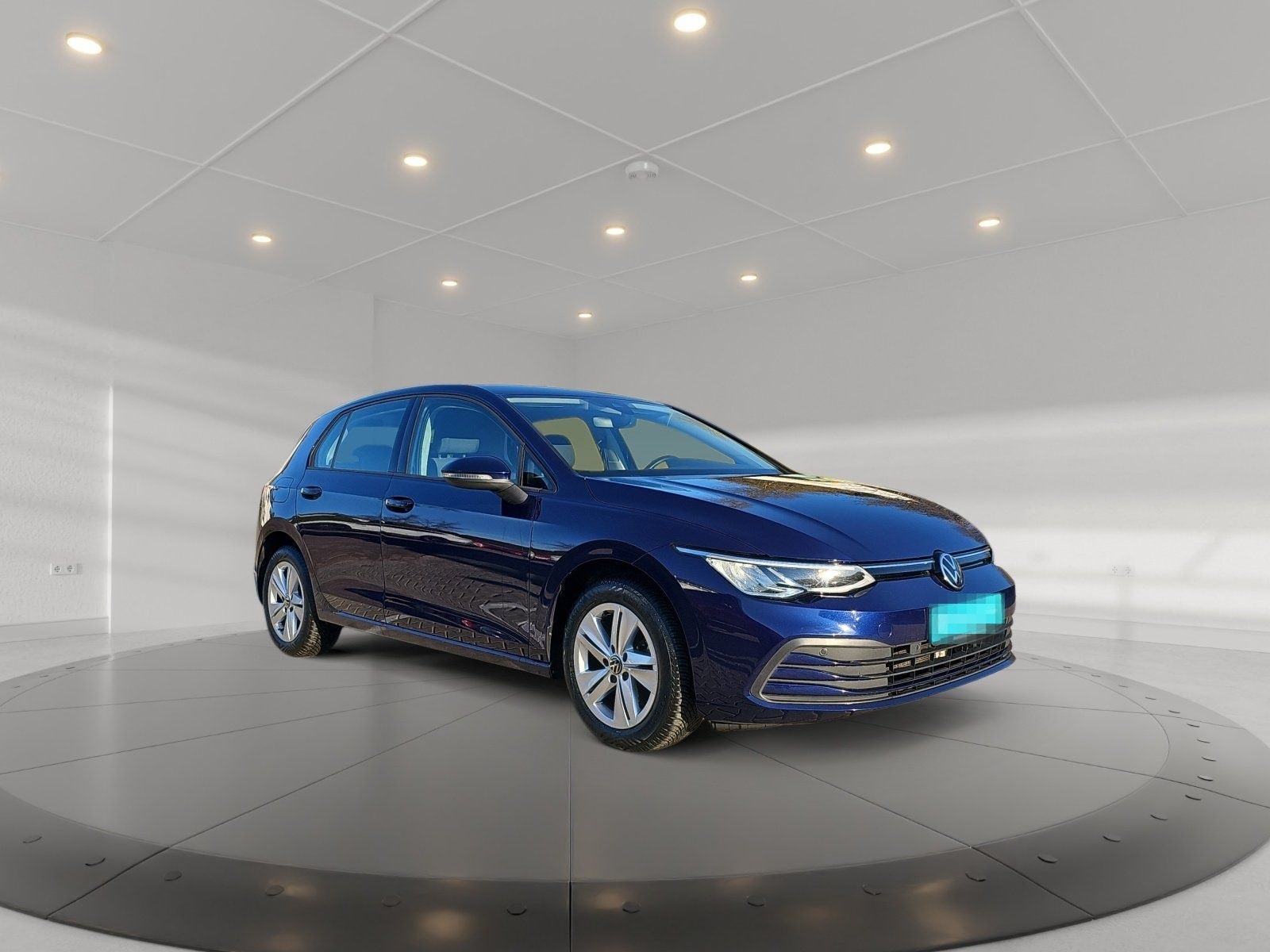 Volkswagen Golf VIII 1.5 TSI Life ACC Akustikglas DynLicht foto 6