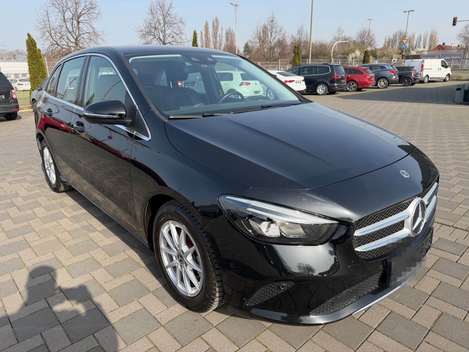 Mercedes-Benz B 200 B B 200 d/LED/KAMERA/NAVI/CARPLAY/AHK foto 8