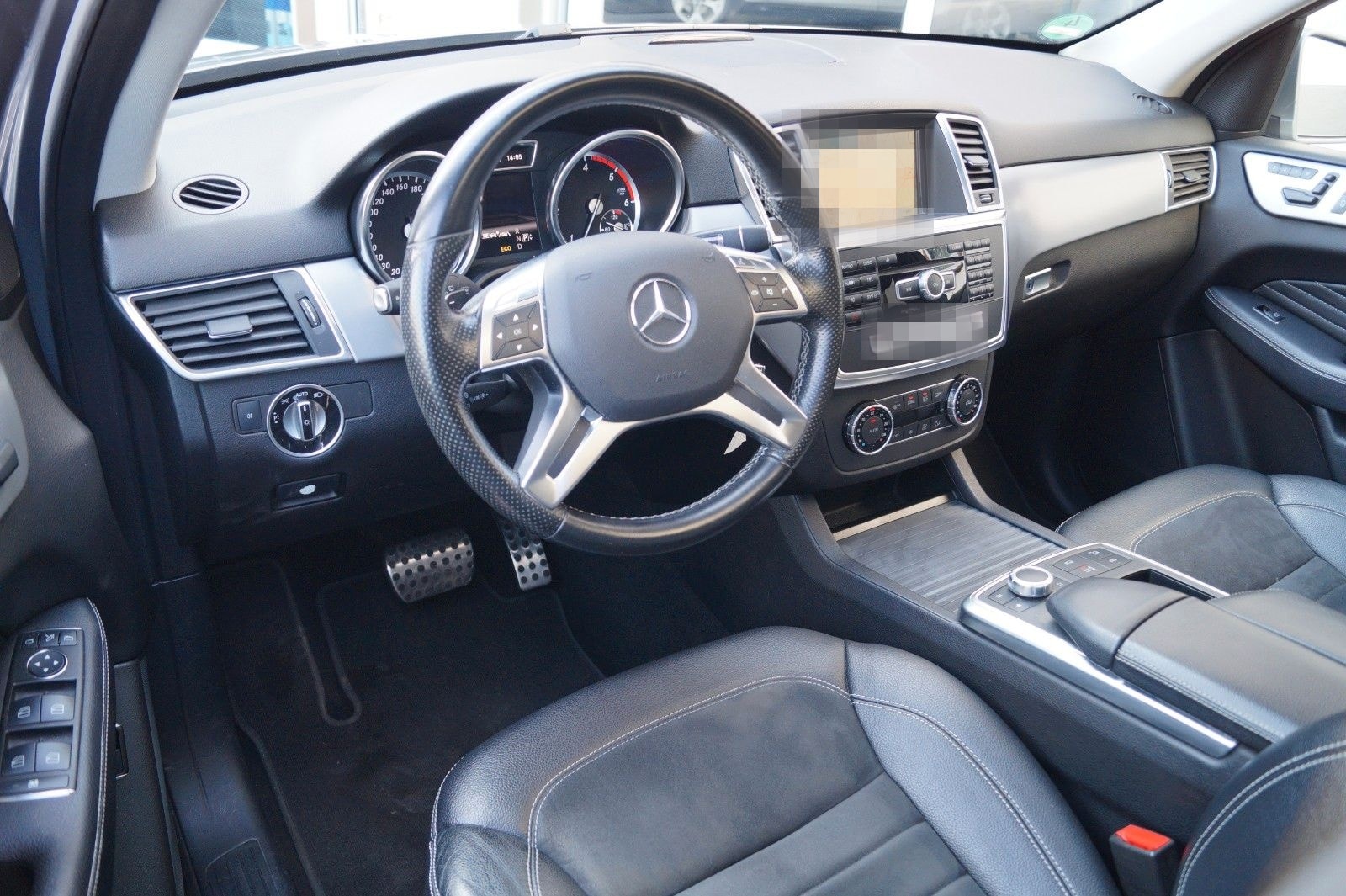 Mercedes-Benz ML 350 CDI BlueTec 4Matic 7G-Tronic Sportpaket foto 9