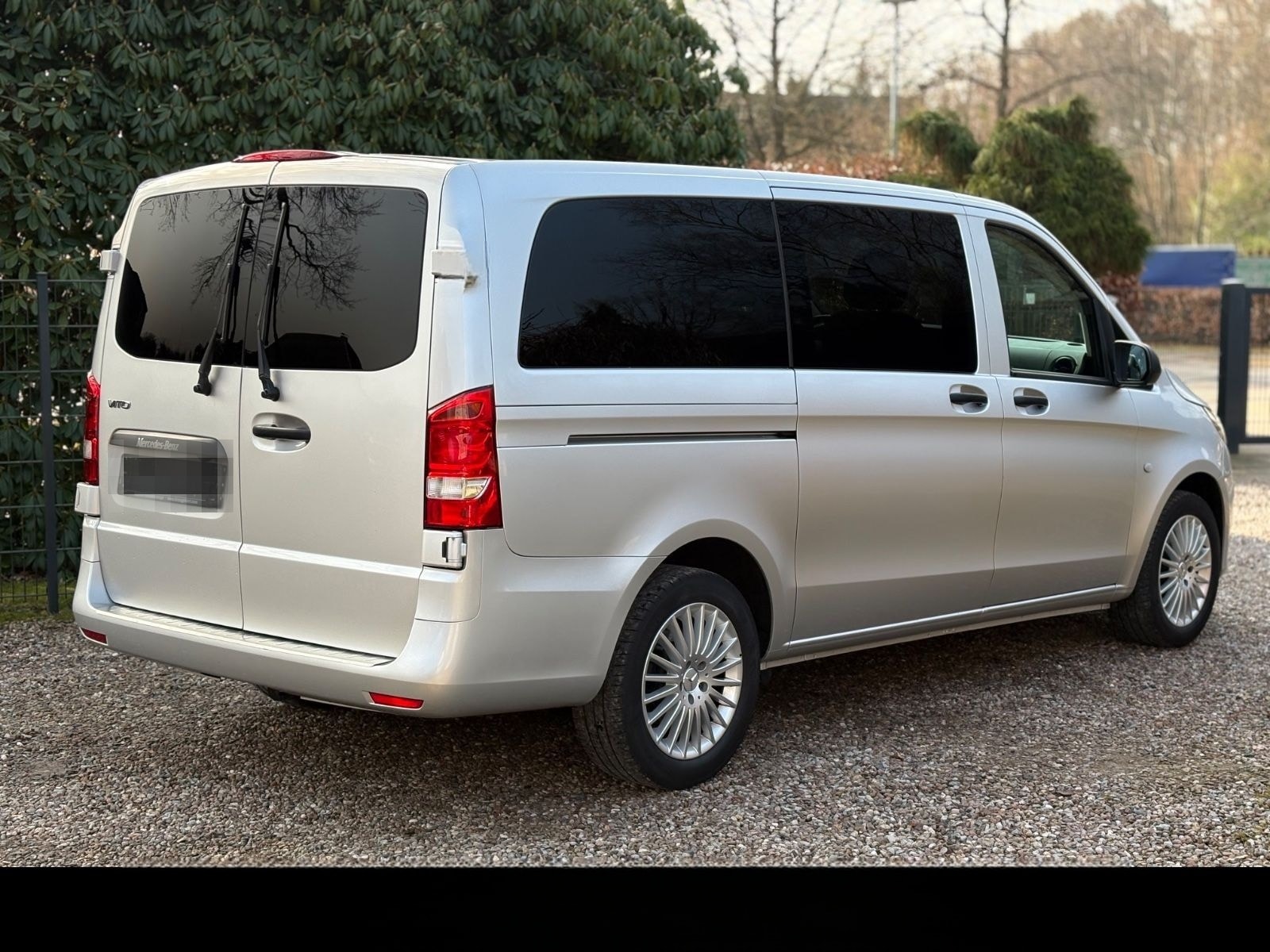 Mercedes-Benz Vito Mixto 119 RWD lang 9G+LED+AHK+TEMPO+SITZH. foto 4