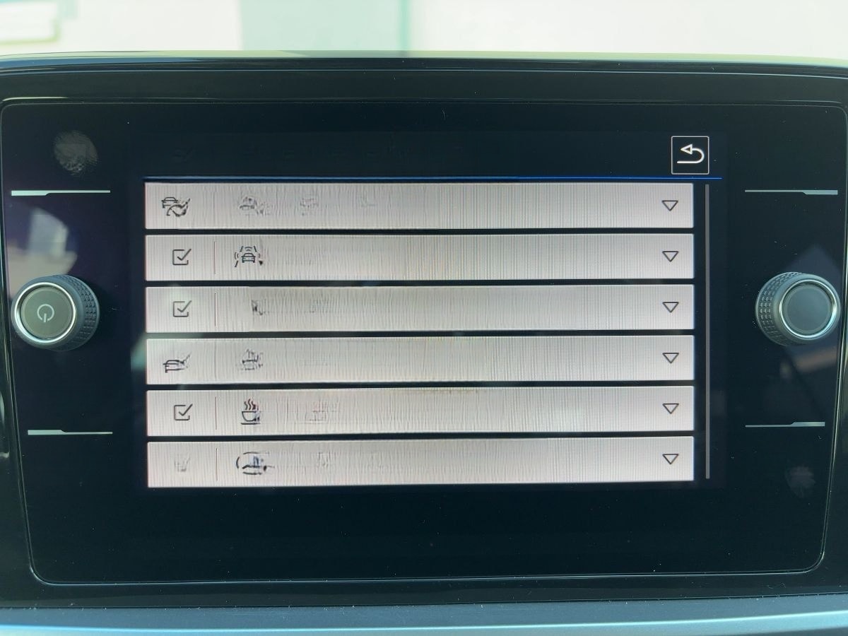 Volkswagen T-Roc Life 2.0 TDI DSG LED APP NAV PARK-ASSIST foto 13