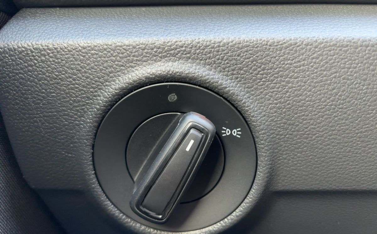 Volkswagen T-Roc Life 2.0 TDI DSG LED APP NAV PARK-ASSIST foto 21