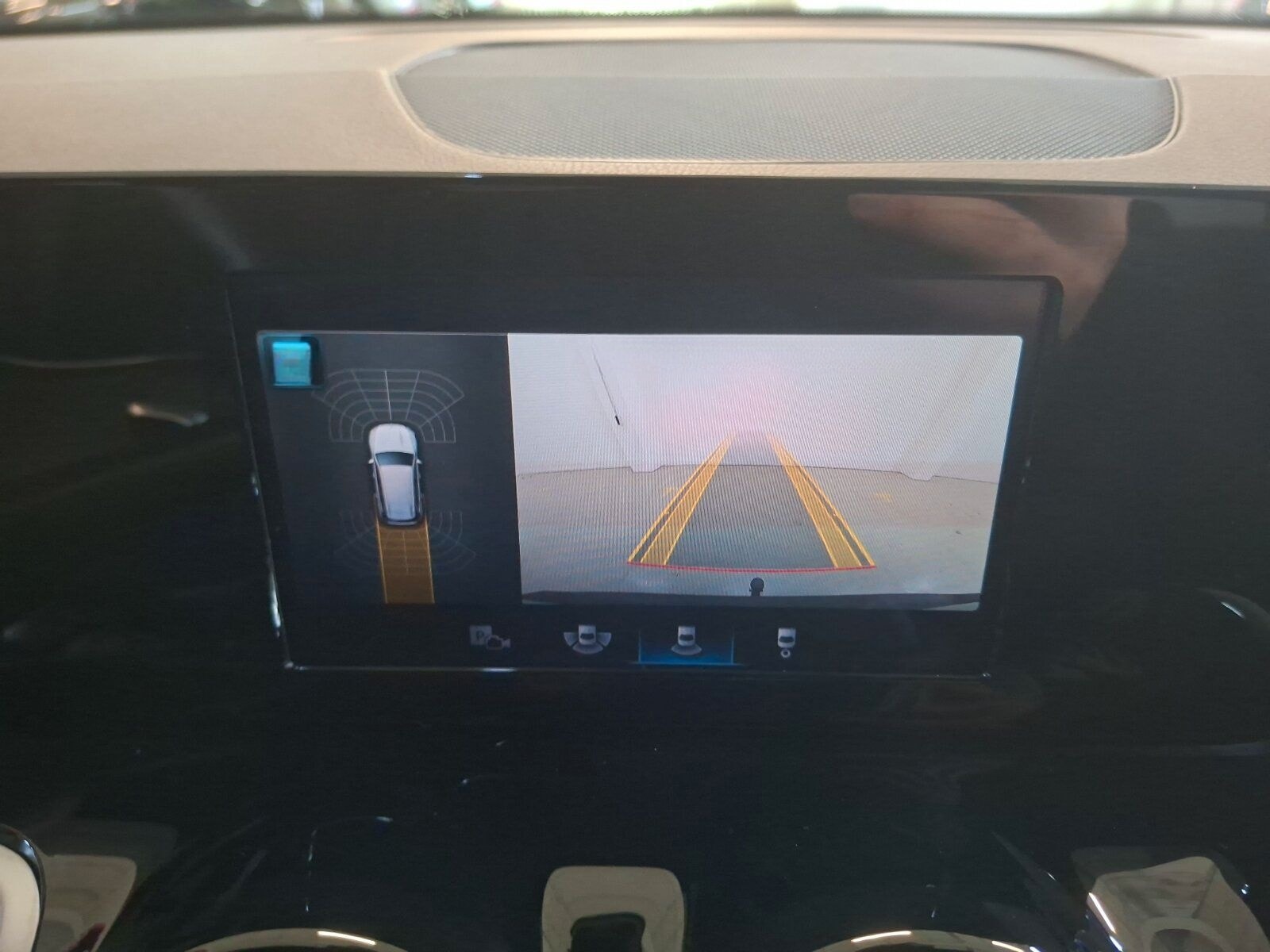 Mercedes-Benz GLB 200 d foto 18