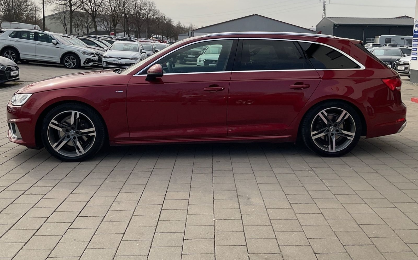 Audi A4 Avant 35 TFSI sport S-tronic S-line Navi!!! foto 2