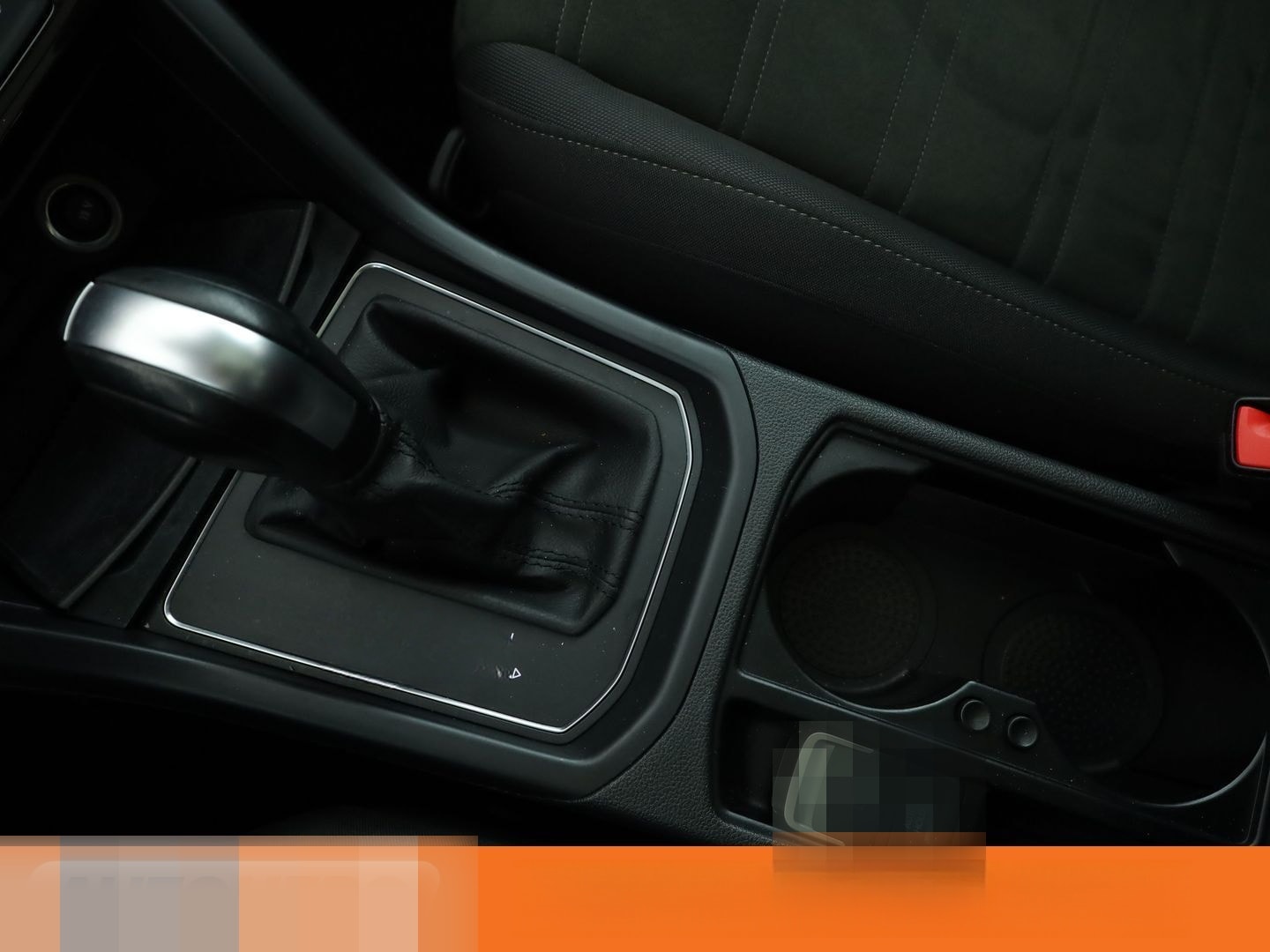 Volkswagen Touran 2.0 TDI Comfortline BMT/Start-Stopp Aut. foto 25