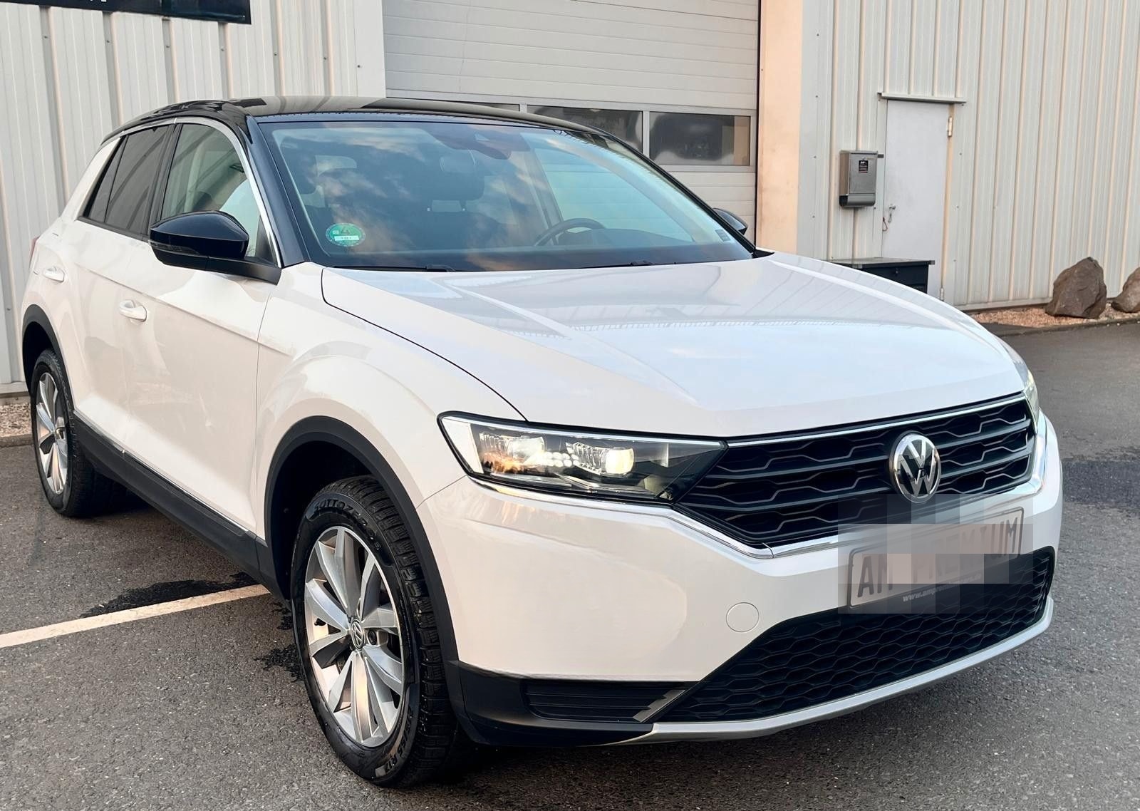 Volkswagen T-Roc Style*LED*KAMERA*PAS foto 1